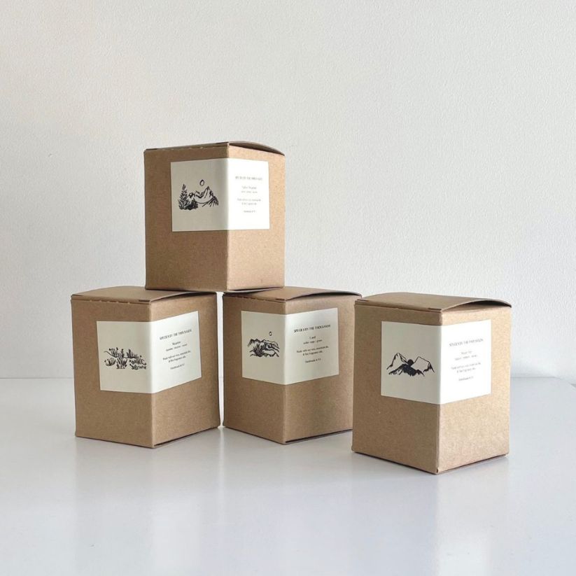 Recyclable kraft candle packaging box with custom design,