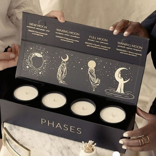 Custom printed gift candle box with logo and elegant finishing for retail packaging.